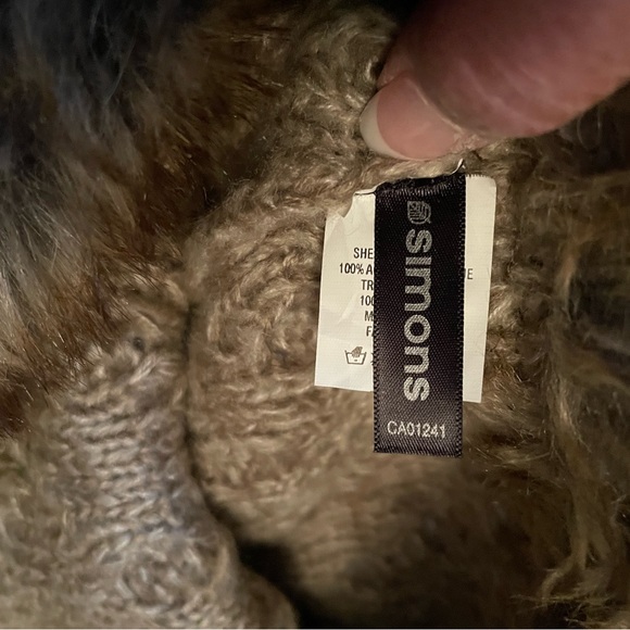 Infinity Scarf - Picture 6 of 7